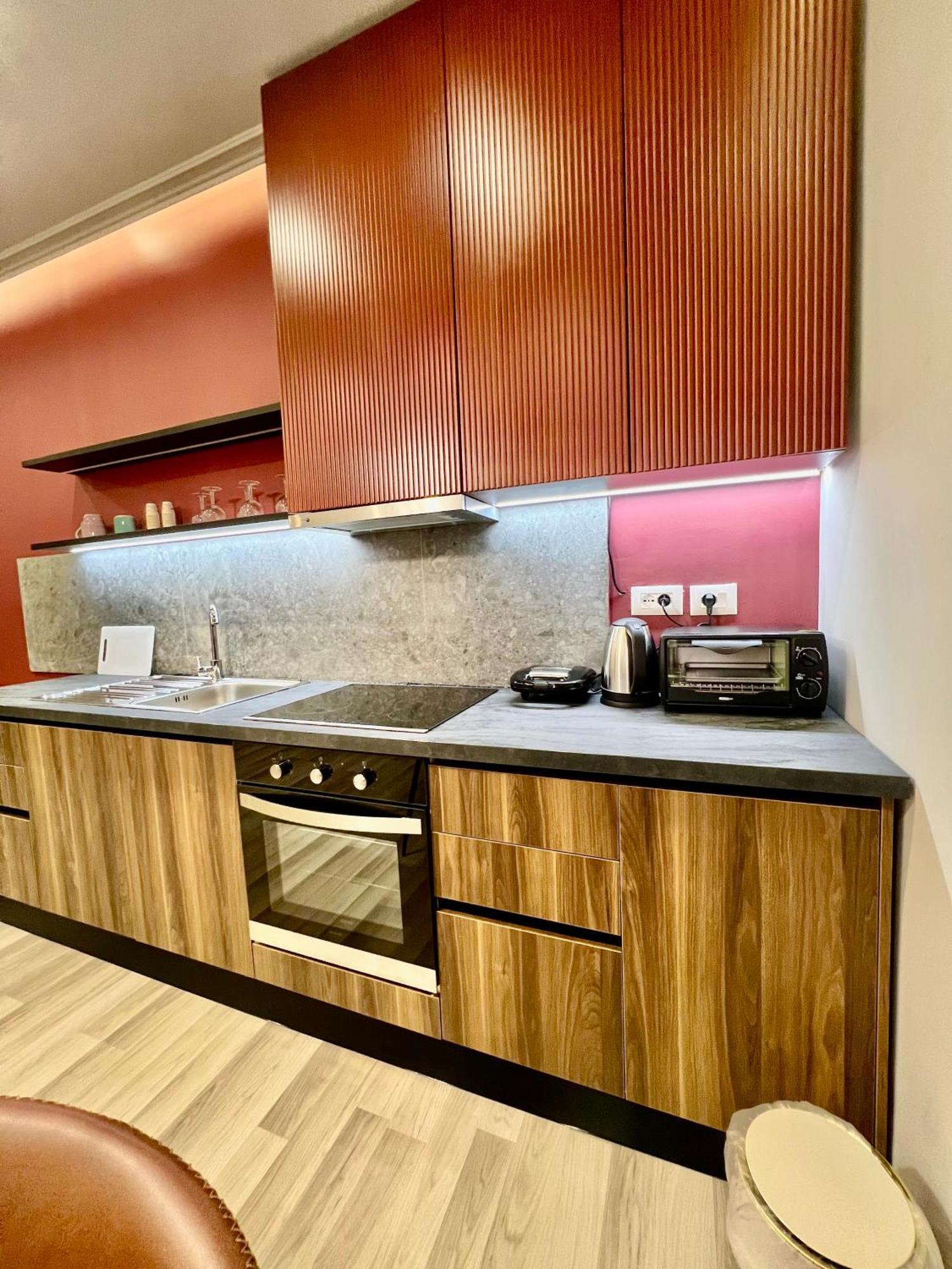 Spiranca Luxury Suites Τίρανα Εξωτερικό φωτογραφία