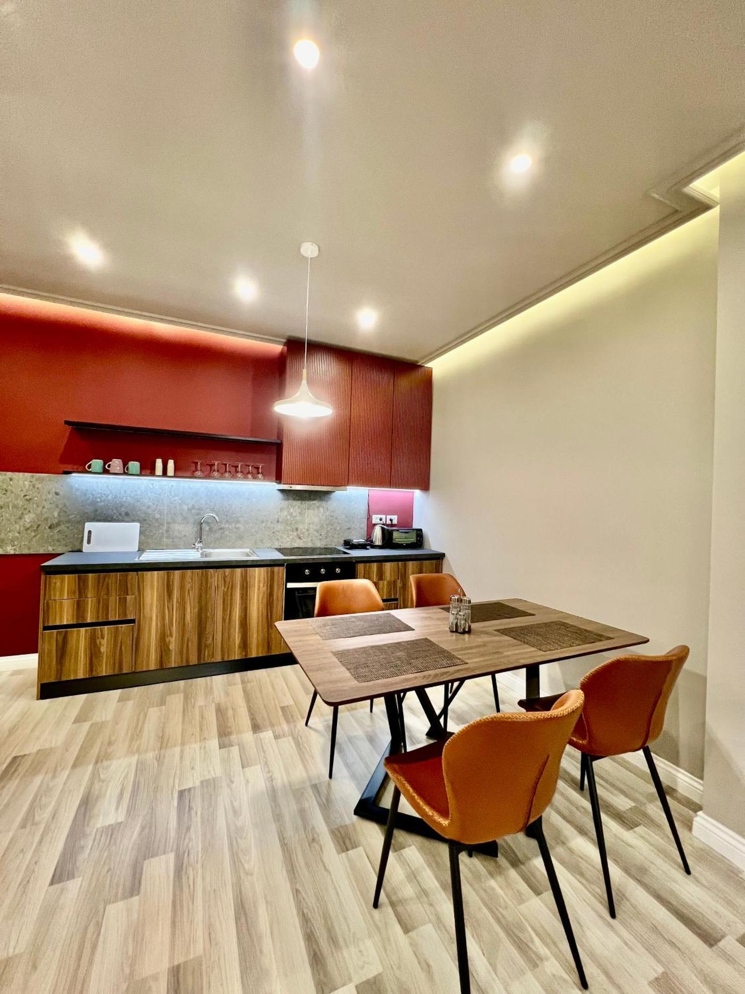 Spiranca Luxury Suites Τίρανα Εξωτερικό φωτογραφία