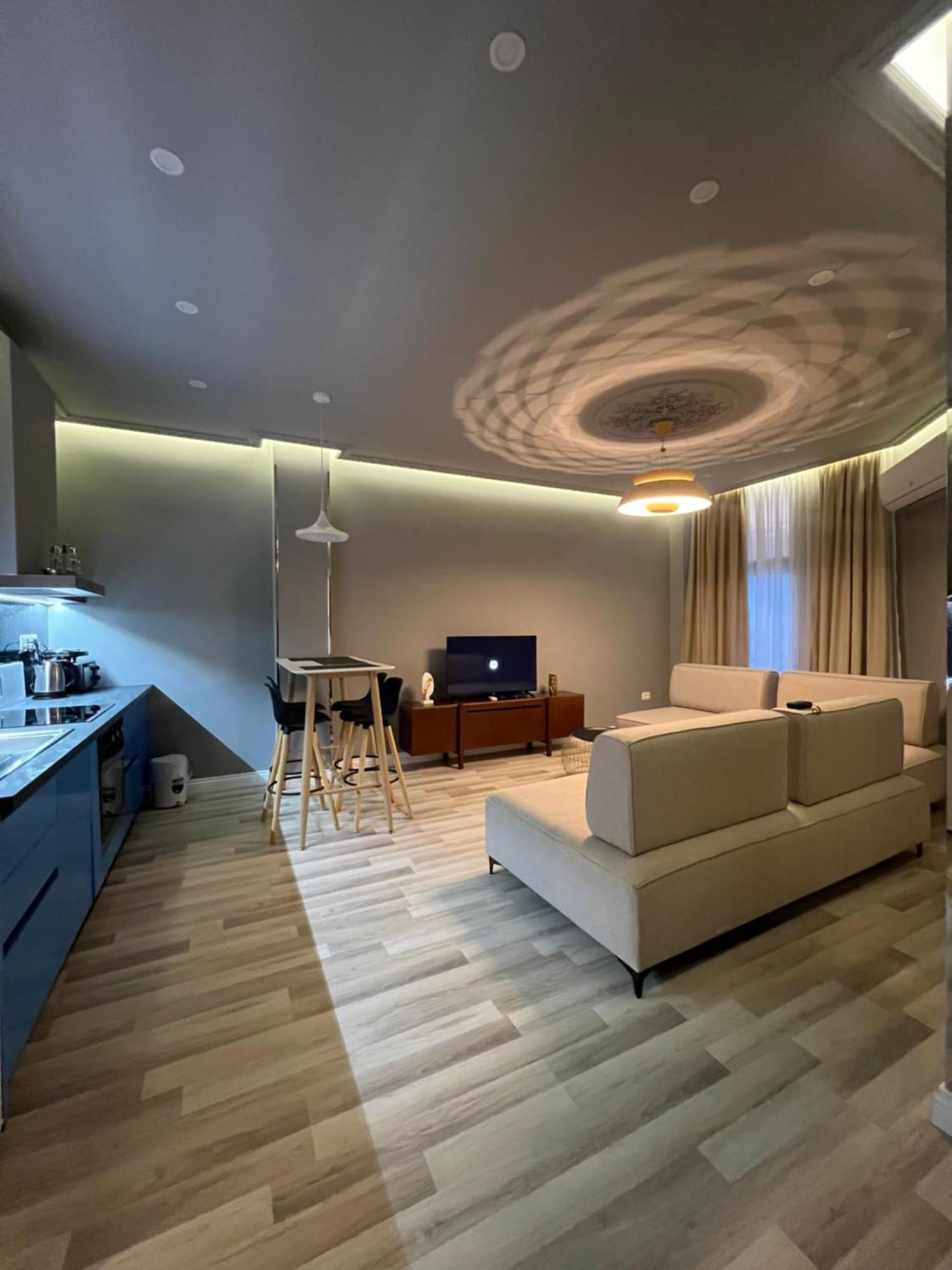 Spiranca Luxury Suites Τίρανα Δωμάτιο φωτογραφία