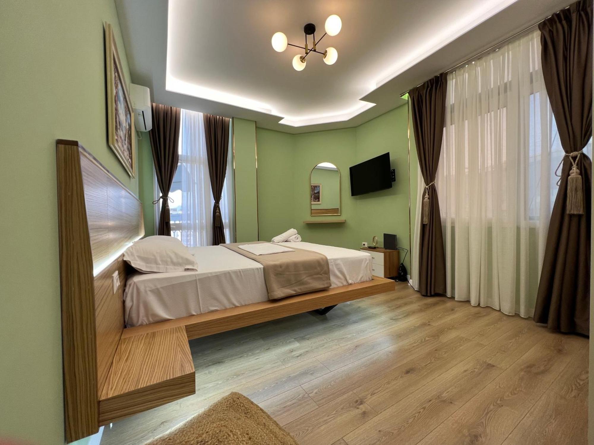Spiranca Luxury Suites Τίρανα Εξωτερικό φωτογραφία